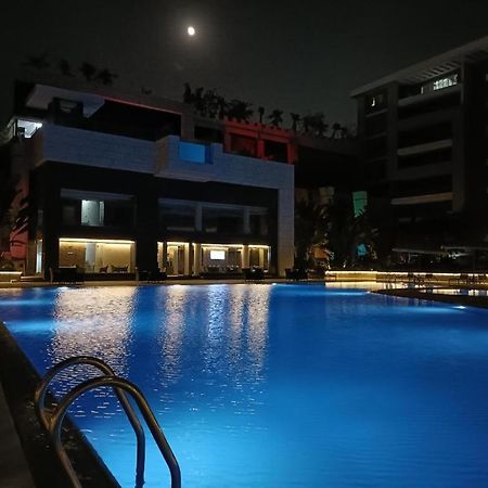 Parkside Boutique 3 Bbr Serviced Apartment - Ocean Blue - Near Airport Kairo Exteriör bild